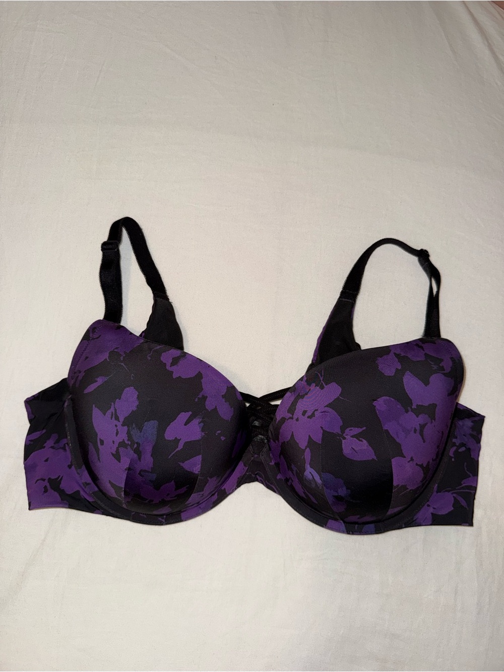 Torrid XO Plunge Push Up Bra size 40D